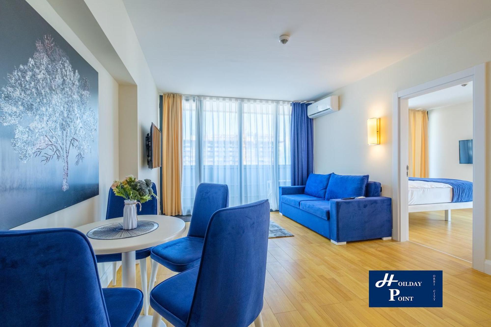 Holiday Point Orbi City Batumi Bagian luar foto
