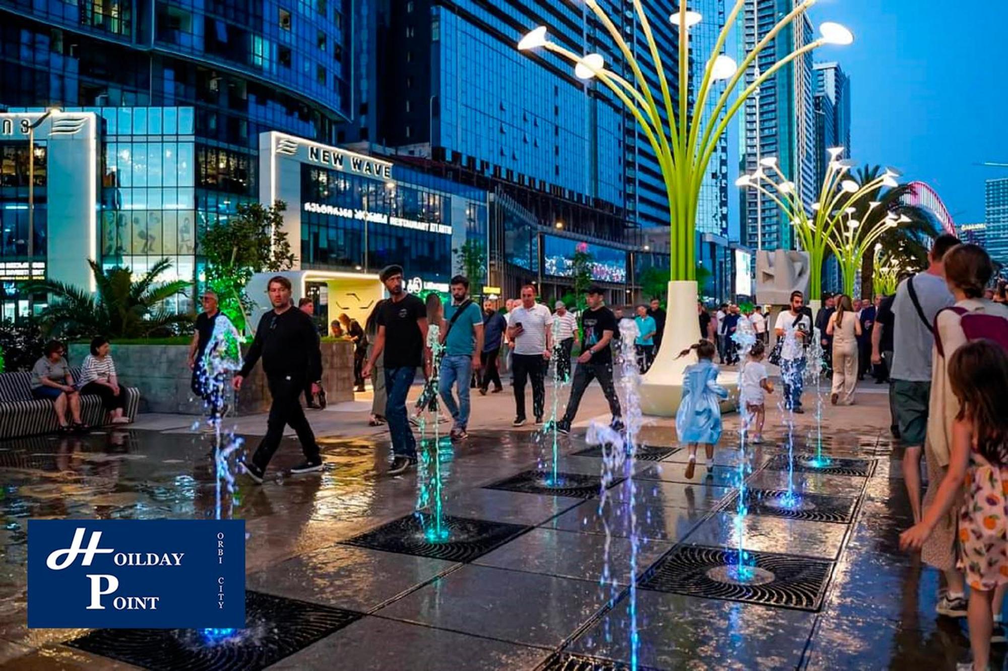 Holiday Point Orbi City Batumi Bagian luar foto